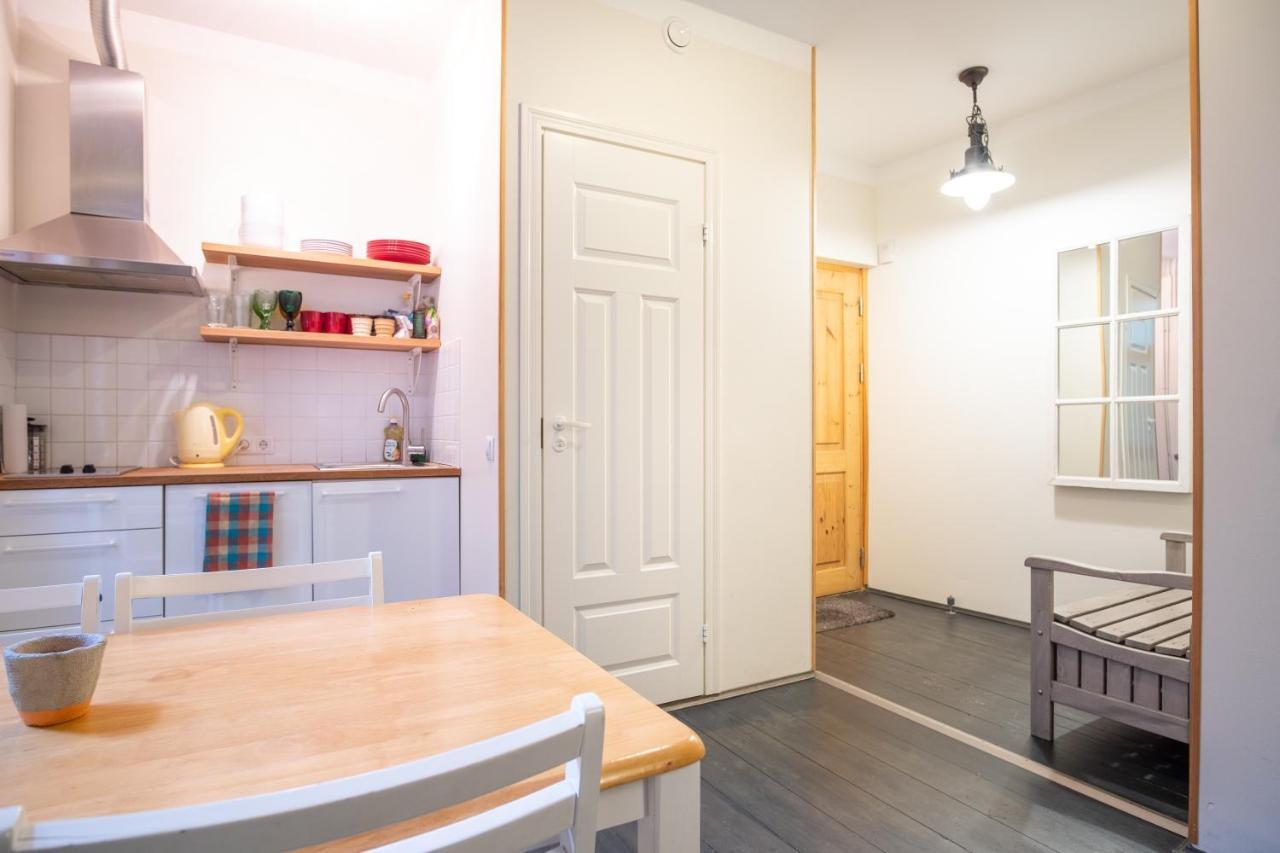 Dream Stay - Bright 2-Bedroom 2-Floor Old Town Apartment Таллин Экстерьер фото