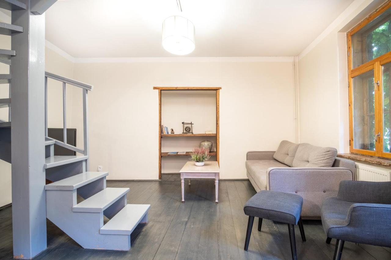 Dream Stay - Bright 2-Bedroom 2-Floor Old Town Apartment Таллин Экстерьер фото