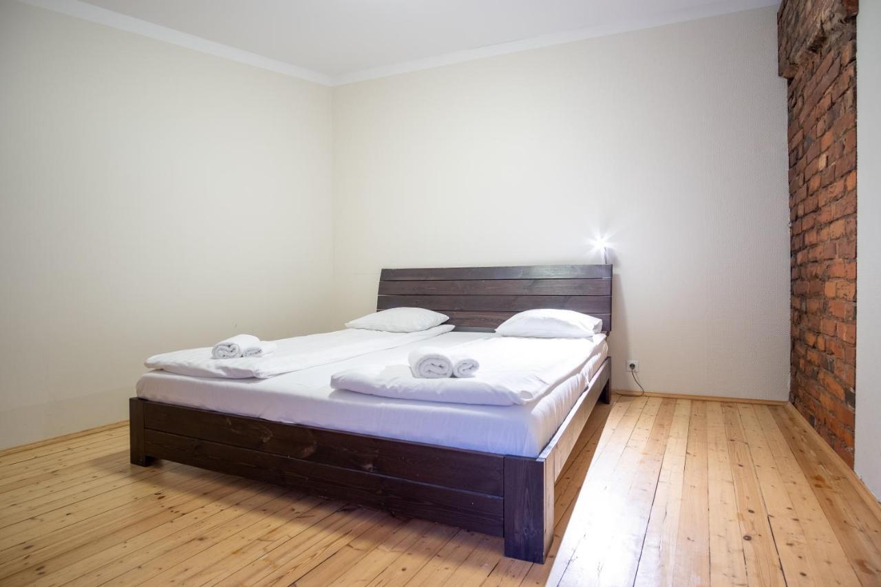 Dream Stay - Bright 2-Bedroom 2-Floor Old Town Apartment Таллин Экстерьер фото